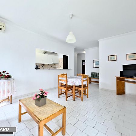 Squash Club Apartamentos Portimao Ngoại thất bức ảnh